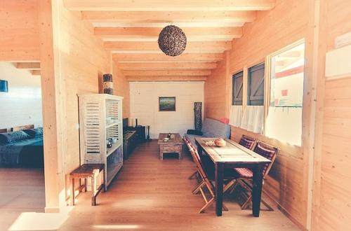  Charming house in Canamero with pool and mountain view in Cañamero