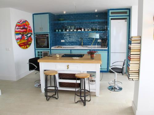  3 bedrooms appartement at San Roque 110 m away from the beach with sea view and wifi in San Roque