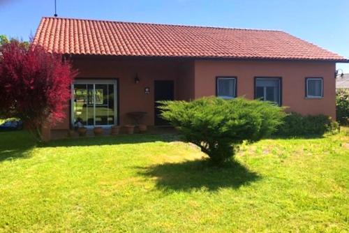  2 bedrooms villa with private pool furnished garden and wifi at Pontevedra 8 km away from the beach in Figueiró
