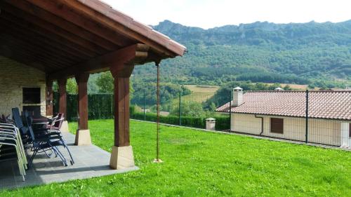 5 bedrooms house with enclosed garden and wifi at Dorrao gîte à louer Alli