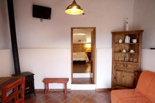 House with one bedroom in Castro Marim with wonderful mountain view shared pool furnished terrace 11 km from the beach - image 5