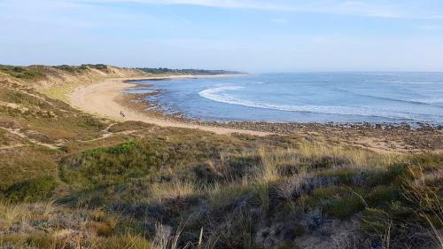 House with 2 bedrooms in Saint Pierre d'Oleron with enclosed garden 7 km from the beach - image 9