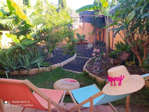  Studio with enclosed garden and wifi at Bajamar 1 km away from the beach in Bajamar