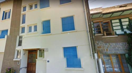Apartment with one bedroom in La Bourboule with wonderful mountain view enclosed garden and WiFi 12 km from the slopes - image 4