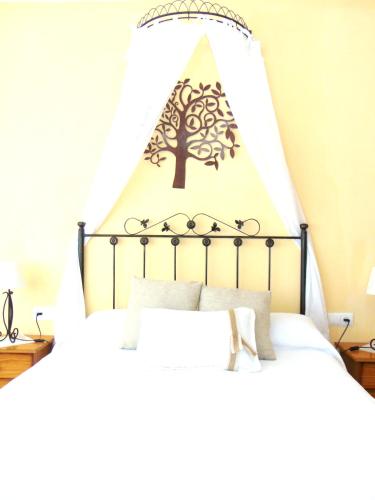  3 bedrooms house with furnished terrace at Mingorria, Unterkunft in Mingorría