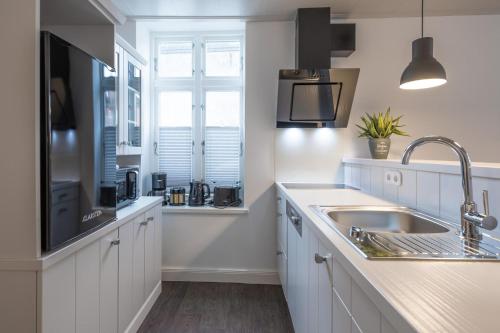 Apartment - Ground Floor image 7