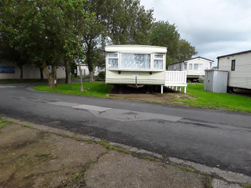 3 bed caravan suzie 1 10 mins from beach suzie 1 gîte à louer Waxholme
