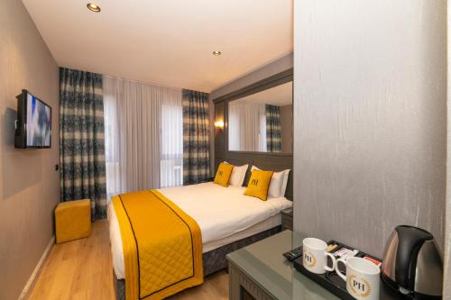 Peri Hotel Taksim - image 7