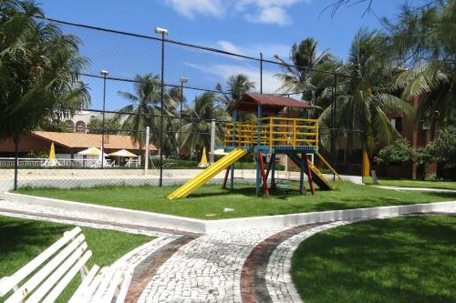 Lindo apartamento, condominio beira mar