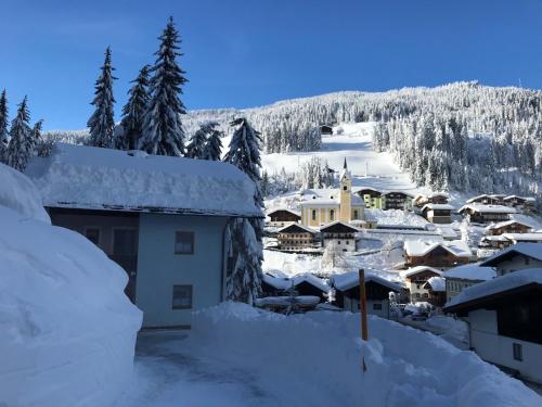 Ferienhaus Dorfblick - Apartment - Außervillgraten