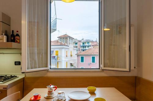 ALTIDO Apt for 4, metres from beach, in Sestri Levante - Apartment