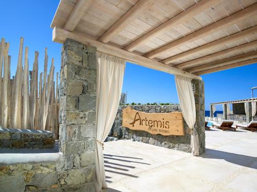 Artemis Deluxe Rooms - image 12