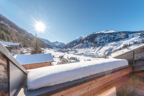 Nostalgie Bed & Breakfast Chrämerhus in Curaglia, Schweiz