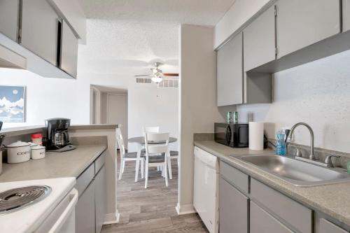 Spacious Midland Getaway