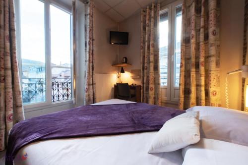 Standard Double Room with Canal View - 12m²