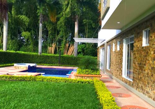 Casa Quinta Piscina Privada en Montenegro Eje Cafetero