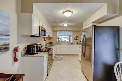 564 Ocean Course Villas 2 BR Sea Pines - image 7