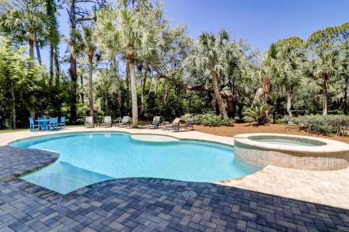 18 South Beach Lane 4 BR Home Sea Pines - image 3