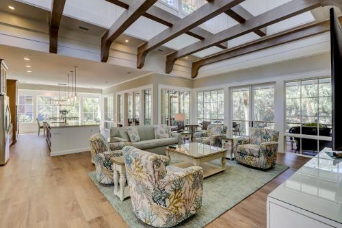 18 South Beach Lane 4 BR Home Sea Pines - image 7