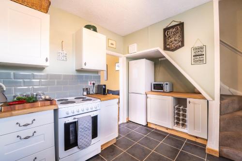 Seaside Snug – 2 bedroom home