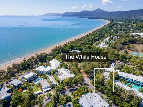 The White House Port Douglas - image 3