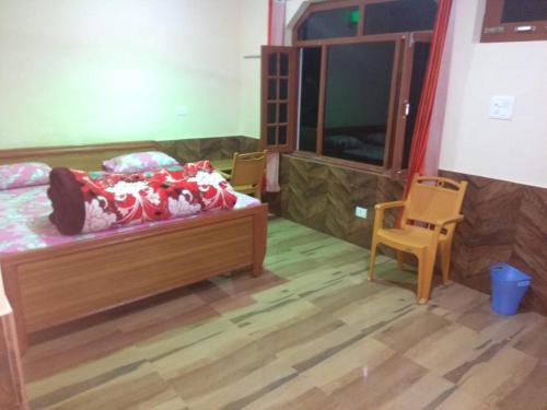 Maa Anand Mayee Guest House