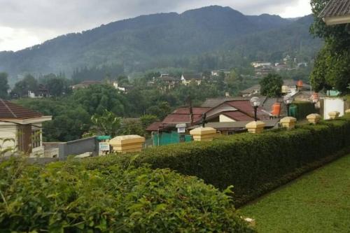 BoBo queen house 3 ( villa baba II) mountain view