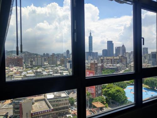 View, Capital Hotel Songshan in Songshan District