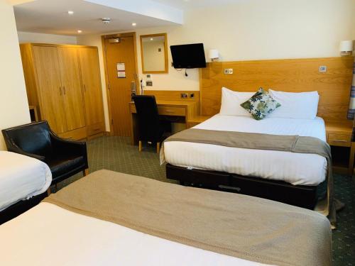 Regency Hotel Parkside Room Type - Family Room