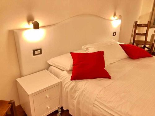 Mavitur Rooms - Tap to explore photos