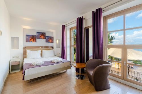 room detail thumbnail 0