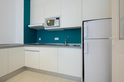 Aparthotel las Dunas - image 13