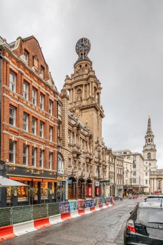 Kula London Covent Garden St Martin's Lane 4