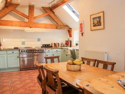 Stockbatch Granary - image 5