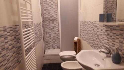 Bathroom, Cascina Marasca Appartamento Sole in Urbe