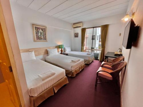 room detail thumbnail 0