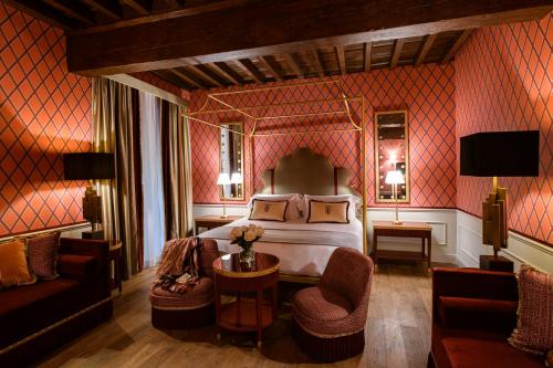 room detail thumbnail 1