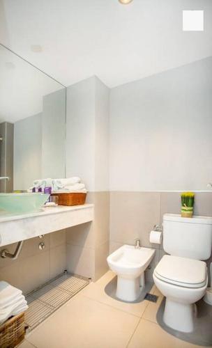 Vizion Hollywood Apartments