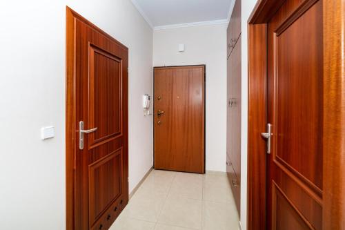 Beige - Neptun Park by OneApartments, Gdańsk (photo 9)
