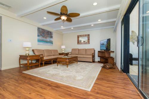 Casa de Emdecko #138 by Casago Kona - Beach and Oceanfront thumb 4