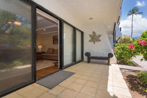 Casa de Emdecko #138 by Casago Kona - Beach and Oceanfront detail