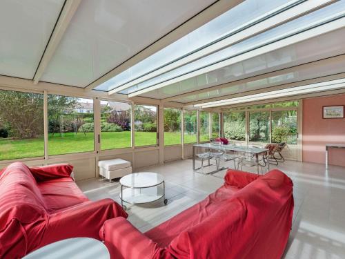 Tasteful Holiday Home in Port en Bessin near Omaha Beach - main image