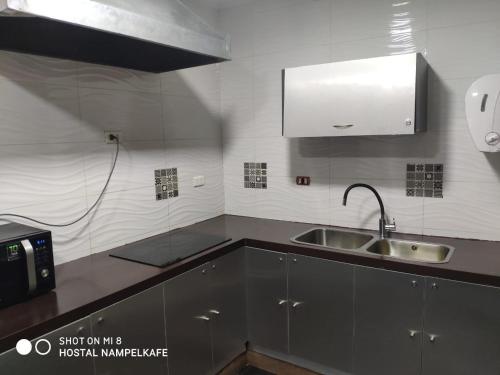 Konyha, Hostal del Viajero in Playa Ancha