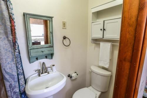 201 Delmar Mangrove Breeze A - image 3