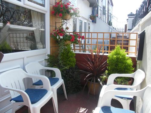 Alondra Contactless Hotel by BET Stays – Blackpool