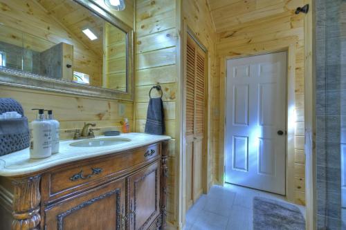 Treehouse Ellijay Star5vacations