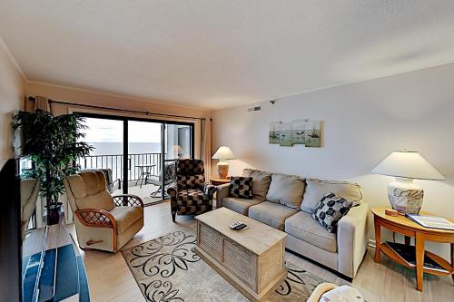 Ocean-View Condo at The Plaza - Pools & Hot Tub condo - image 5