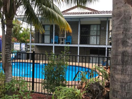 Coffs Shearwater Motel near สนามบินคอฟส์ฮาร์เบอร์