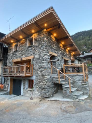 chalet la grange near Restaurant l'Armailly