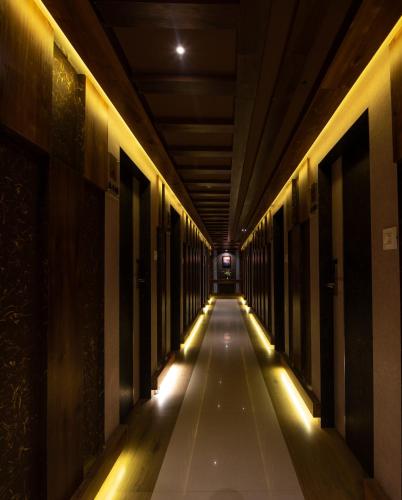 Balcony/terrace, Hotel Monarch International near Bannerghatta National Park